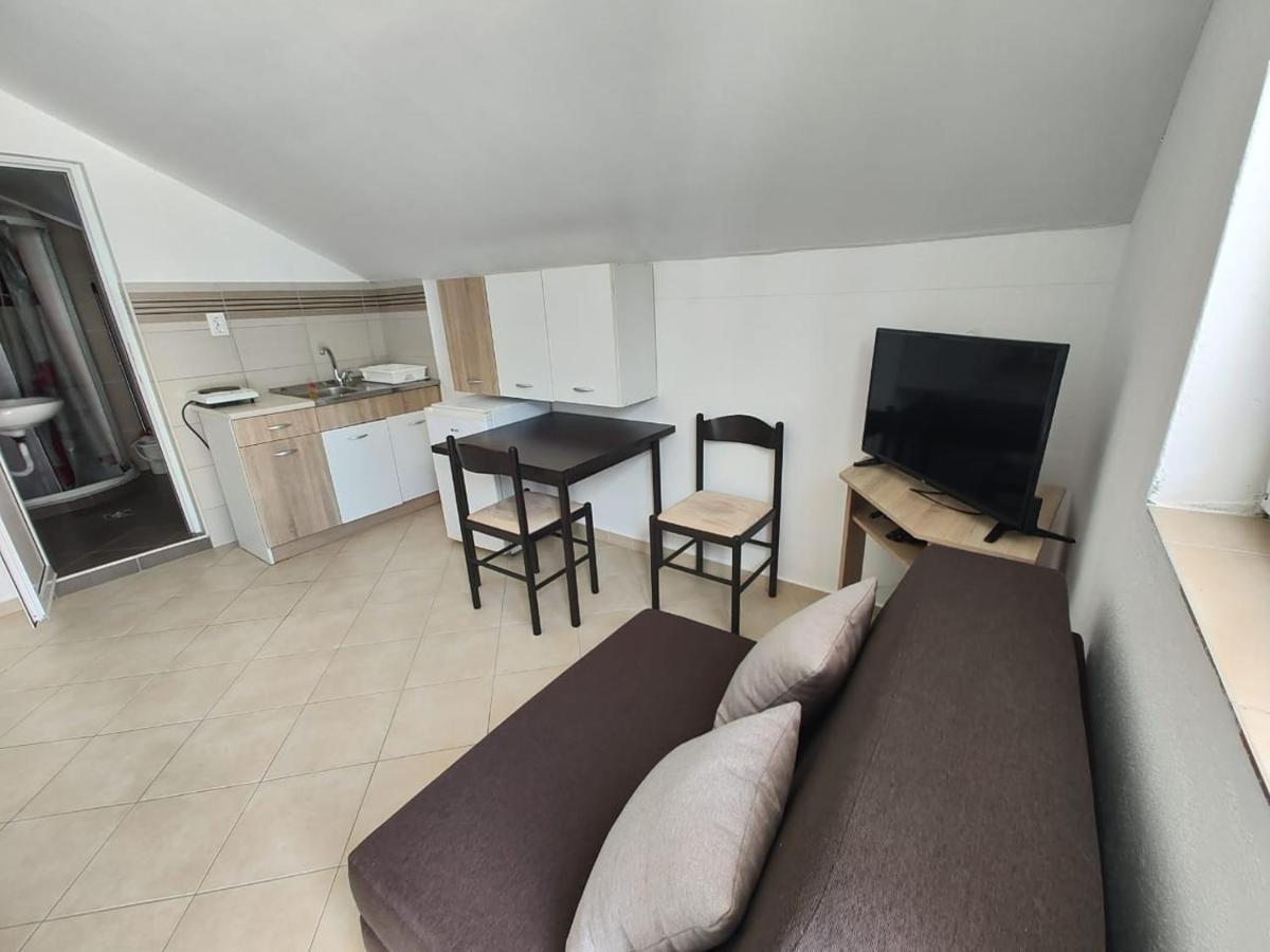 Jovanovic Apartment Tivat Eksteriør billede