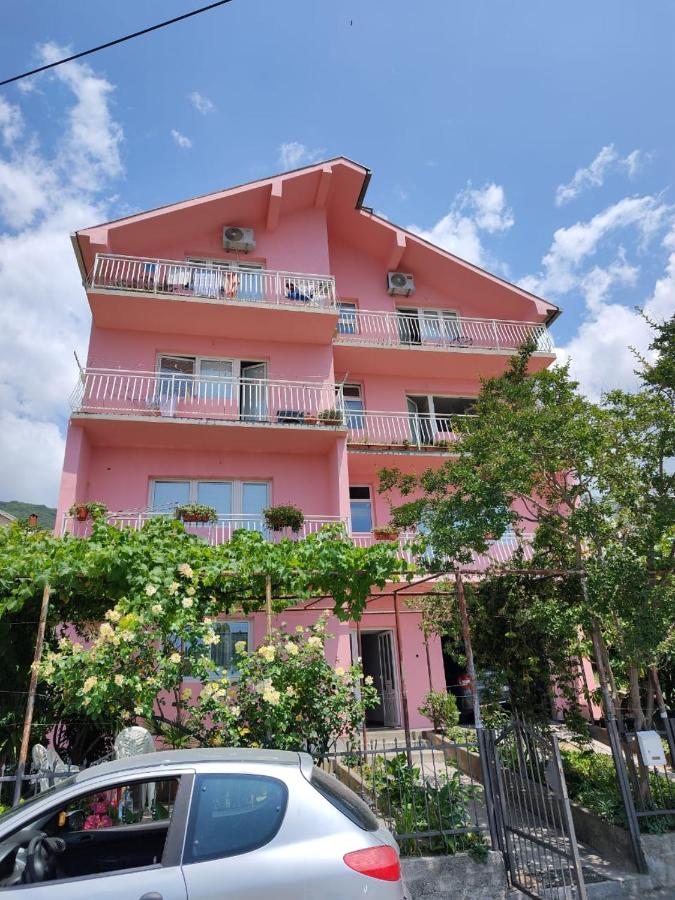 Jovanovic Apartment Tivat Eksteriør billede